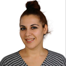 Rüya Toprak
