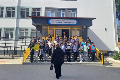 EDREMİT’TE 3 YENİ OKULUN İLK DERS ZİLİ ÇALDI