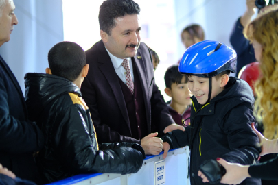 ÇOCUKLAR MUTLU ALTIEYLÜL MUTLU
