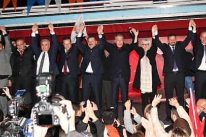 HULUSİ AKAR, YILMAZ VE ERAY’A DESTEK İSTEDİ