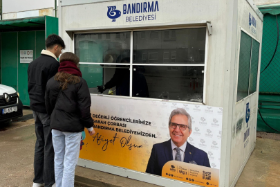 BANDIRMA BELEDİYESİ’NDEN ÖĞRENCİLERE SICAK ÇORBA İKRAMI