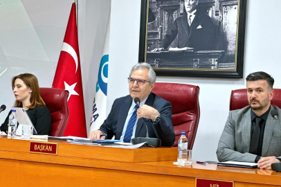 BANDIRMA BELEDİYE MECLİSİ’NDE BÜTÇE KESİNTİSİ TARTIŞMASI