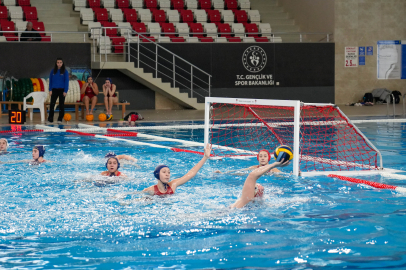 KADINLAR SUTOPU 1. LİG ALTIN VE BRONZ GRUP MÜSABAKALARI BAŞLADI