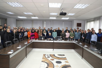 BELEDİYE PERSONELİNDEN BAŞKAN PALAZ’A GEÇMİŞ OLSUN ZİYARETİ