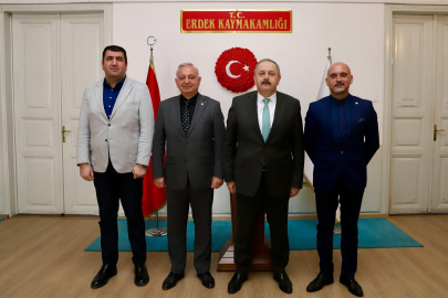 BANDIRMA BELEDİYESİ, ERDEK KAYMAKAMI’NI ZİYARET ETTİ