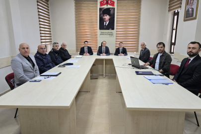 ÜNİVERSİTE ÖĞRENCİLERİNİN GÜVENLİĞİ İÇİN TOPLANTI DÜZENLENDİ