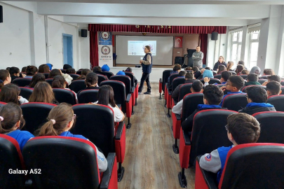 BALIKESİR EMNİYETİNDEN ÖĞRENCİLERE SİBER GÜVENLİK EĞİTİMİ