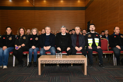BAŞKAN AKBIYIK, MOTOSİKLET SÜRÜŞ TEORİSİ EĞİTİMİ'NE KATILDI.