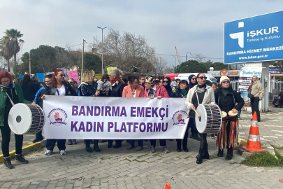 BANDIRMA’DA KADINLAR EŞİT HAKLAR İÇİN ALANLARDAYDI