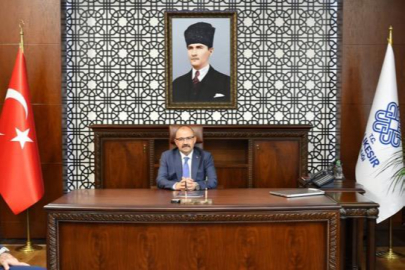 VALİ USTAOĞLU’NDAN 14 MART TIP BAYRAMI MESAJI