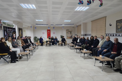 AK PARTİ BALIKESİR HEYETİ, KARESİ HUZUREVİ'NDE YAŞLILARLA BULUŞTU