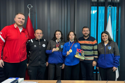 BALIKESİR BÜYÜKŞEHİR BELEDİYE SPOR KULÜBÜ, ŞAMPİYONLARINI AĞIRLADI