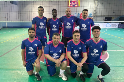 MANYAS ÇELTİK VOLEYBOL TURNUVASI’NDA BANDIRMA BELEDİYESİ FİNALDE