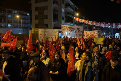 GÖMEÇ’TE EKREM İMAMOĞLU’NA DESTEK YÜRÜYÜŞÜ