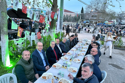 YEŞİLÇOMLU’DA GELENEKSEL İFTAR BULUŞMASI