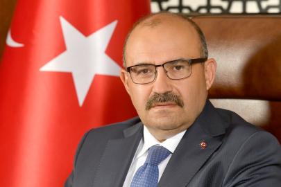 BALIKESİR VALİSİ USTAOĞLU’NDAN RAMAZAN BAYRAMI MESAJI