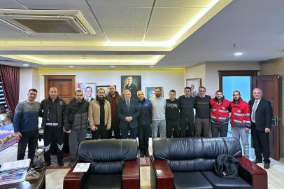 MİRZA, TURNUVA ÖNCESİ BELEDİYE TAKIMINI AĞIRLADI