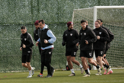 YENİ MALATYASPOR - BANDIRMASPOR MAÇININ HAKEMLERİ BELLİ OLDU