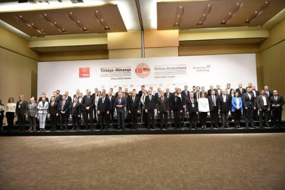 BURHANİYE BELEDİYESİ, TÜRKİYE-ALMANYA KARDEŞ ŞEHİRLER ZİRVESİ’NE KATILDI