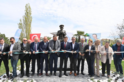 AHMET AKIN'DAN TIBBİYELİ HİKMET’E VEFA