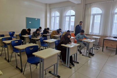 BANDIRMA’DA UMRE ÖDÜLLÜ BİLGİ YARIŞMASI