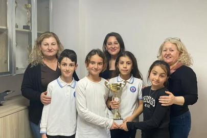 BANDIRMALI ÖĞRENCİLER ATLETİZM YARIŞMALARINDA DERECE ALDI  