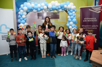 BÜYÜKŞEHİR’İN KÜTÜPHANE HAFTASI’NA ÖZEL ETKİNLİKLERİNE YOĞUN İLGİ