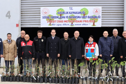 SUSURLUK’TA MEYVE FİDANLARI GÖNÜLLERLE BULUŞTU