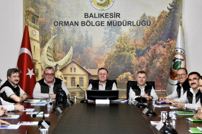 BALIKESİR’DE ORMAN YANGINLARI TEDBİRLERİ GÖRÜŞÜLDÜ