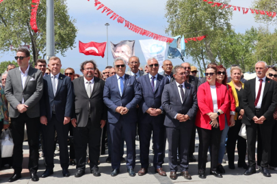 BANDIRMA’DA 23 NİSAN COŞKUSU ALTERNATİF TÖRENLE YAŞATILDI