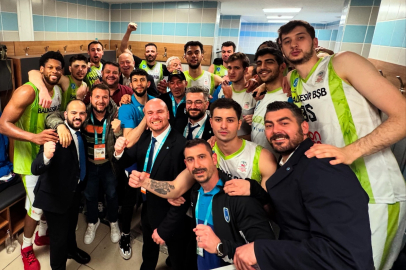 BALIKESİR BŞB SÜPER LİG İÇİN PLAY-OFF OYNAYACAK