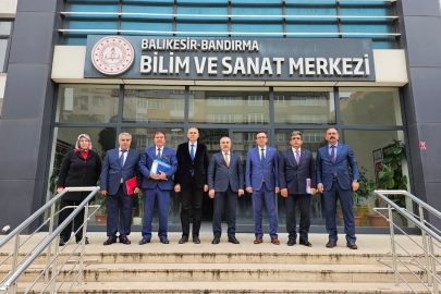 BANDIRMA’DA EĞİTİM YATIRIMLARI MASAYA YATIRILDI