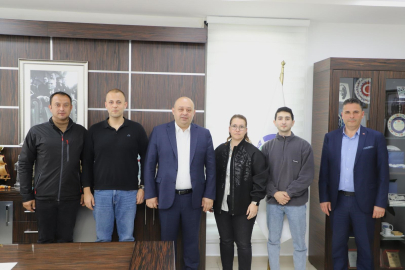 GÖNEN’DE HAŞEREYLE MÜCADELE SÜRÜYOR