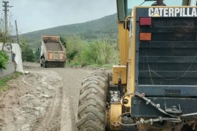 BİGADİÇ ORTA MAHALLE’DEKİ YOL ÇALIŞMALARI SÜRÜYOR