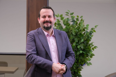 TRİAS DESİGN: SÜRDÜRÜLEBİLİR FUAR STANTLARIYLA GLOBAL VİTRİN