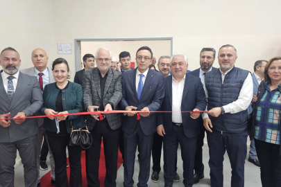 TÜBİTAK 4006 BİLİM FUARI ZİYARETÇİLERE AÇILDI