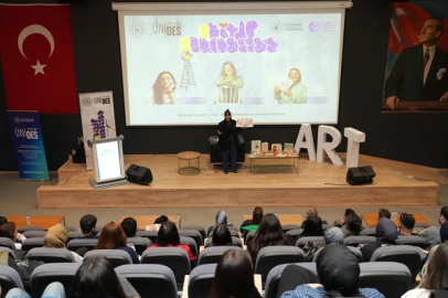 BANDIRMA’DA GELECEĞİN YAZARLARINA İLHAM VEREN BULUŞMA