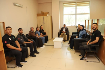 BAŞKAN CANKUL, VEFA EVİ HEMŞİRELERİNİN GÜNÜNÜ KUTLADI