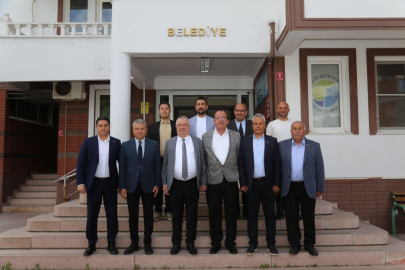 BAŞKAN ERTAŞ: “EDREMİT’İN HER KÖŞESİ İÇİN DURMADAN ÇALIŞIYORUZ”