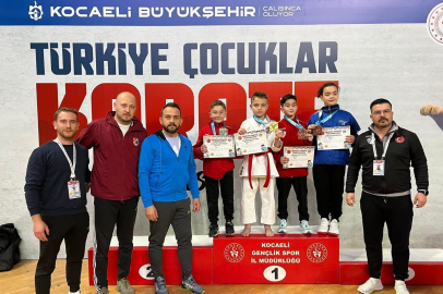 BALIKESİR’İN MİNİK ŞAMPİYONU TÜRKİYE’NİN GURURU OLMA YOLUNDA İLERLİYOR