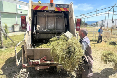DURSUNBEY’DE KURBAN BAYRAMI ÖNCESİ TEMİZLİK ÇALIŞMASI