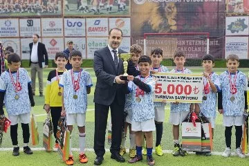 Galatasaray Bandırma Futbol Okulu’ndan “Ulusal Egemenlik Kupası”