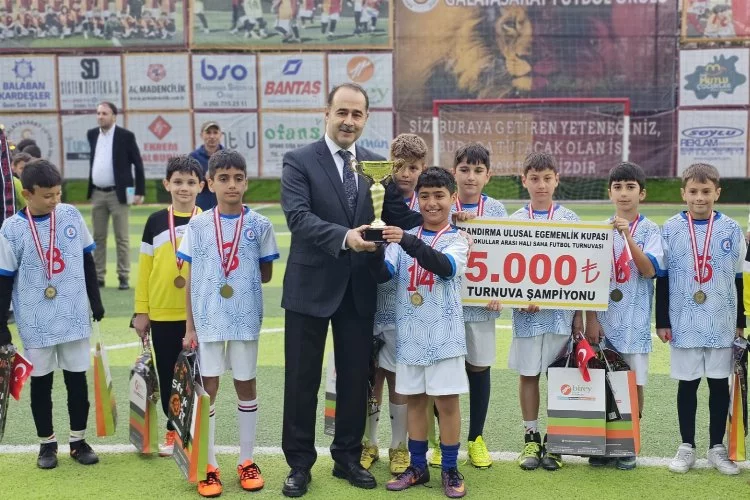 Galatasaray Bandırma Futbol Okulu’ndan “Ulusal Egemenlik Kupası”