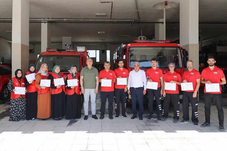 Nevşehir'de alev savaşçıları sertifikalarına kavuştu